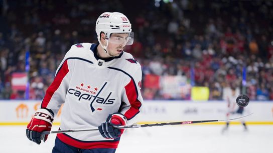 Penguins acquire F Hendrix Lapierre from Capitals (NHL)