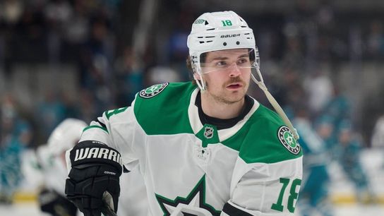 Stars sign F Sam Steel to 4-year, $14.8M extension (NHL). Photo by Robert Edwards