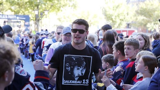 RFA Cole Sillinger signs 3-year deal with Blue Jackets (NHL)