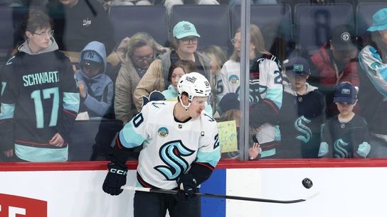 Reports: Rangers agree to 1-year deal with F Eeli Tolvanen (NHL)