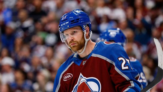 Avalanche re-sign D Brett Kulak, D Brent Burns (NHL)