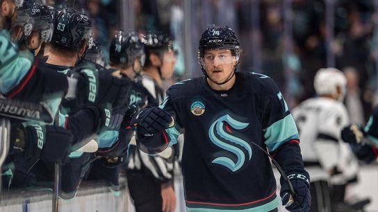 Kraken re-sign F Bobby McMann to 6-year, $34.5M deal (NHL)