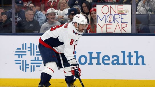 Capitals, Alex Ovechkin aiming high as they open season at Canes (NHL). Photo by Russell LaBounty