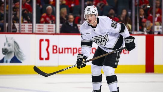 D Brandt Clarke rewarded by Kings with 5-year, $37M deal (NHL)