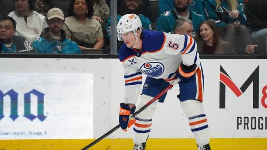 Oilers sign D Connor Murphy to 5-year, $20.5M contract (NHL)