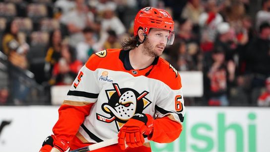 Sharks sign D Jacob Trouba, G Eric Comrie (NHL)