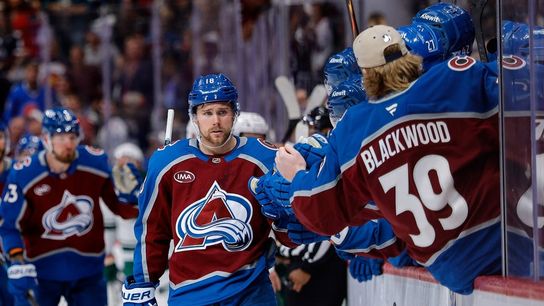 Avalanche move Jack Drury to Predators for 2 former first-round picks (NHL)