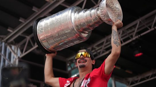 Hurricanes standout Seth Jarvis (shoulder) expected to miss start of next season (NHL)
