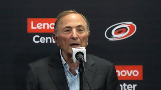 NHL commissioner displeased by players' usage of no-trade clauses (NHL)