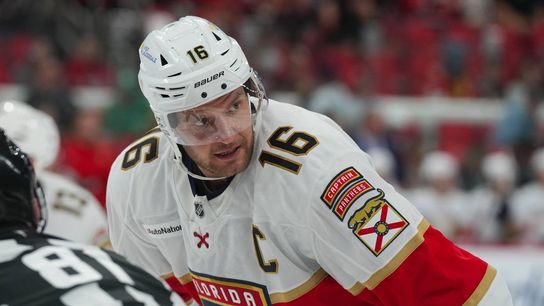 Panthers place captain Aleksander Barkov on long-term IR (NHL)