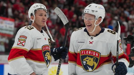 Tkachuk brothers turning up the heat as Panthers take on Canucks (NHL)