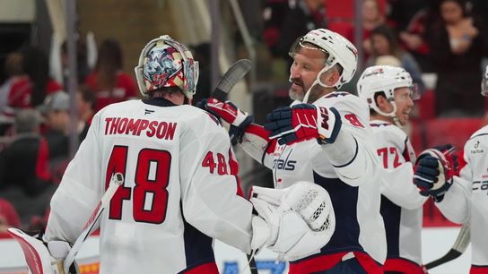 NHL roundup: Alex Tuch, Caps send champ Hurricanes to 2nd straight loss (NHL)