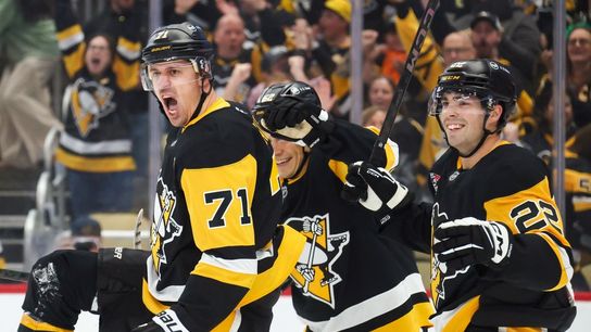 Tommy Novak scores twice as Penguins down Canadiens in OT (NHL). Photo by Charles LeClaire