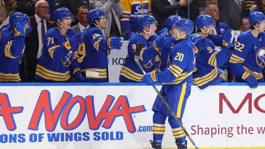 Jiri Kulich's third-period goal lifts Sabres past winless Blackhawks (NHL)