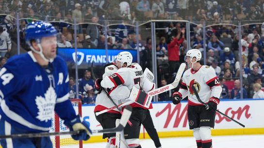 Senators break tie in third, edge Leafs in season opener (NHL)