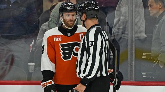Winless Flyers aim for more improvement as they visit Lightning (NHL)