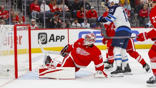 Jets capitalize on power plays, take down Red Wings (NHL). Photo by Brian Bradshaw Sevald