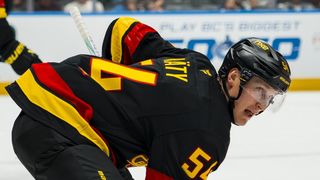 Maple Leafs deal for Canucks F Aatu Raty (NHL). Photo by Bob Frid