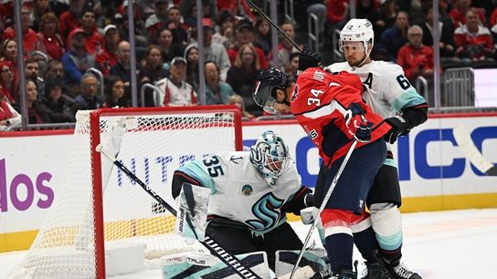 Flyers seek to snap out of doldrums vs. high-flying Kraken  (NHL). Photo by Brad Mills