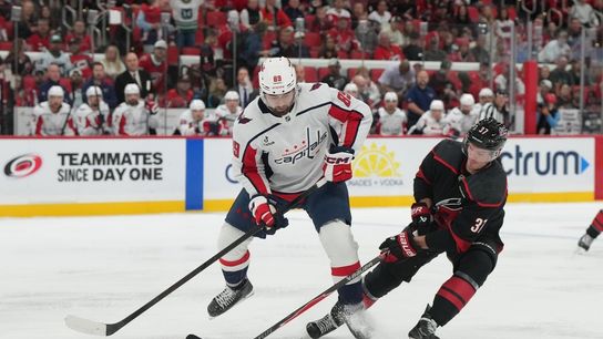 Andrei Svechnikov (2 goals, 1 assist), Hurricanes pull past Capitals (NHL)
