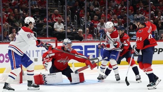 Alex Tuch scores twice as Capitals bounce back to defeat Canadiens (NHL). Photo by Geoff Burke