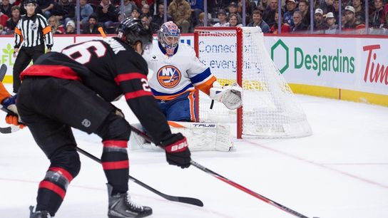 Shane Pinto lifts Senators past Islanders in shootout (NHL). Photo by Marc DesRosiers