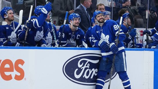 Leafs, Isles meet again after up-and-down starts to season (NHL). Photo by Nick Turchiaro