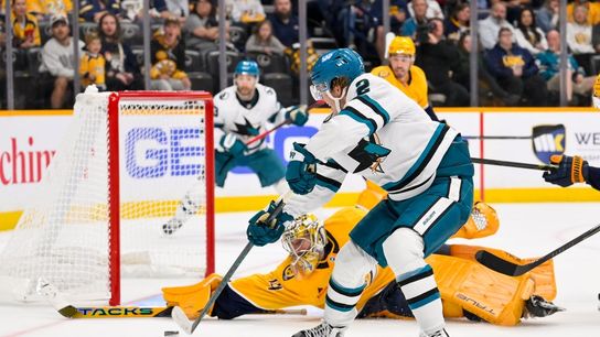 Sharks pull out win over Predators in shootout (NHL). Photo by Steve Roberts