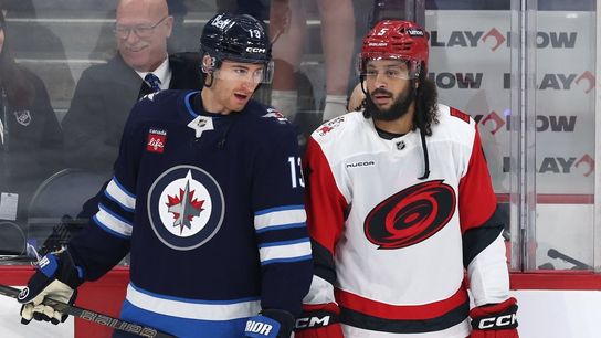 Hurricanes win 7th straight, defeat Jets (NHL). Photo by James Carey Lauder