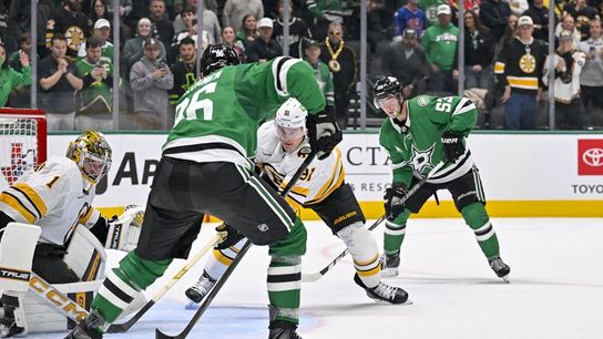 NHL roundup: Mikko Rantanen caps hat trick in OT as Stars top Bruins (NHL). Photo by Jerome Miron