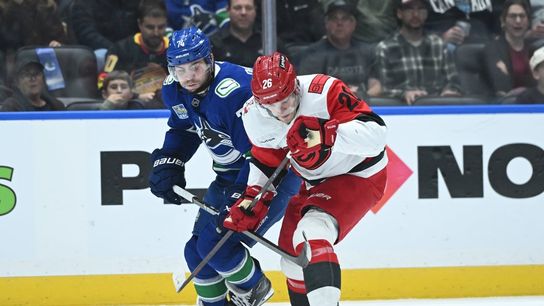 Three Hurricanes score twice as Carolina doubles up Canucks (NHL). Photo by Simon Fearn