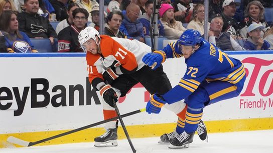 Familiar faces square off as ascending Flyers host road-weary Ducks (NHL)