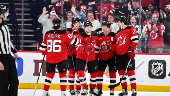 Arseny Gritsyuk scores in fourth straight game as Devils blow by Ducks (NHL)
