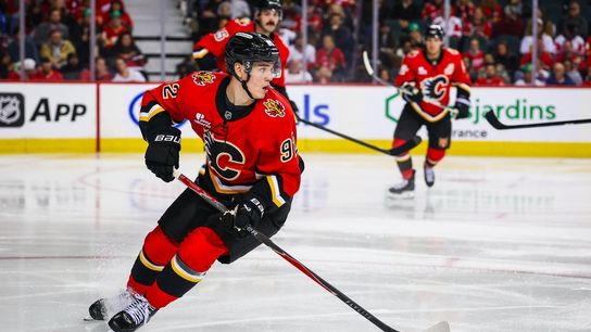 Surprising Flames carry momentum into Battle of Alberta vs. Oilers (NHL)