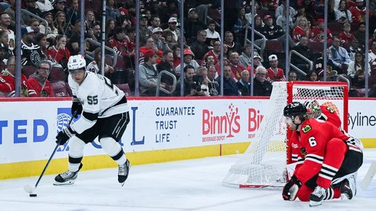 Blackhawks take down Kings to end 3-game skid (NHL)
