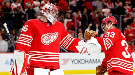 Red Wings take down Blackhawks behind Viktor Arvidsson’s hat trick (NHL)