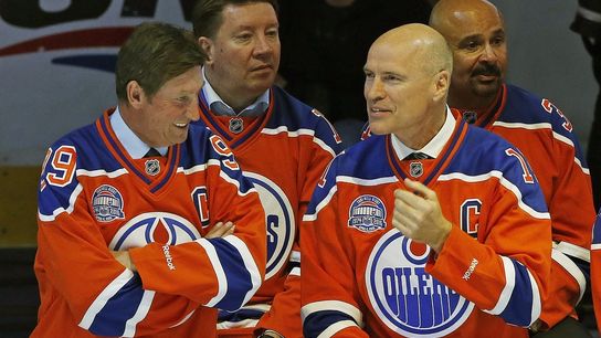 Mark Messier 'shocked,' 'horrified' Oilers hired Mike Babcock (NHL). Photo by Perry Nelson